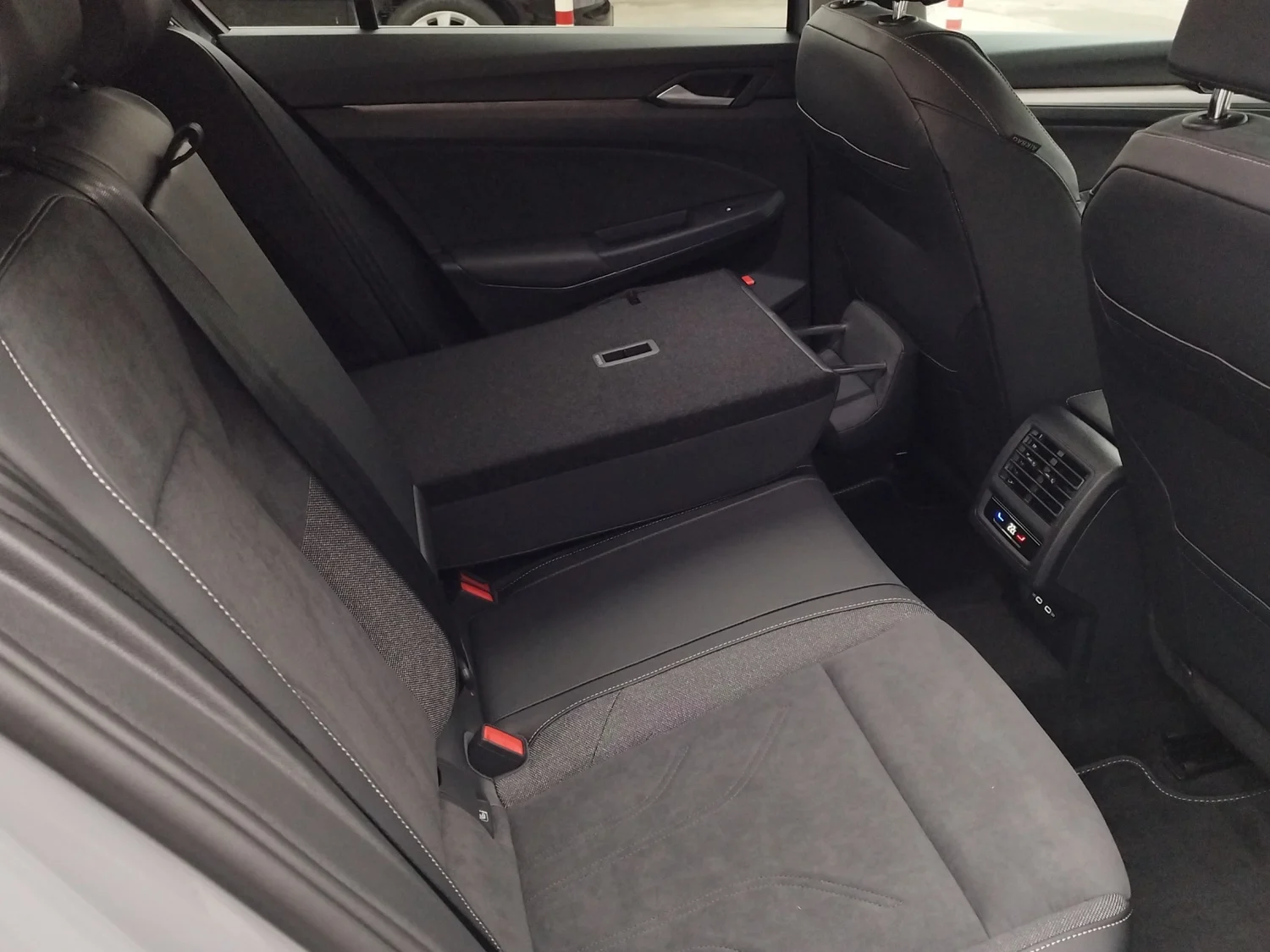 Bild eines VW Golf Rabbit TSI