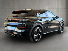 VW T-Roc R-Line eTSI DSG in Grenadillschwarz Metallic