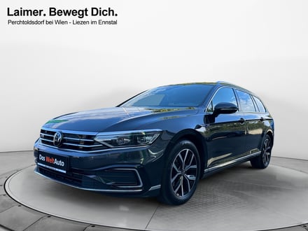 VW Passat Variant GTE