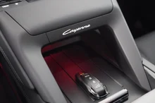 Porsche Cayenne S Coupé in chromitschwarzmetallic