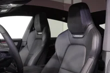 Porsche Cayenne S Coupé in chromitschwarzmetallic