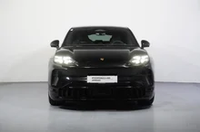 Porsche Cayenne S Coupé in chromitschwarzmetallic
