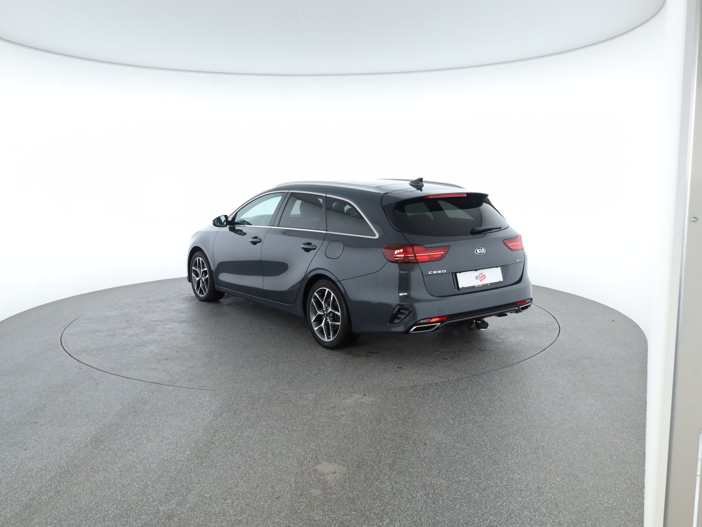 Kia ceed SW 1,6 CRDi SCR ISG GT-Line DCT Aut. | Bild 2 von 18