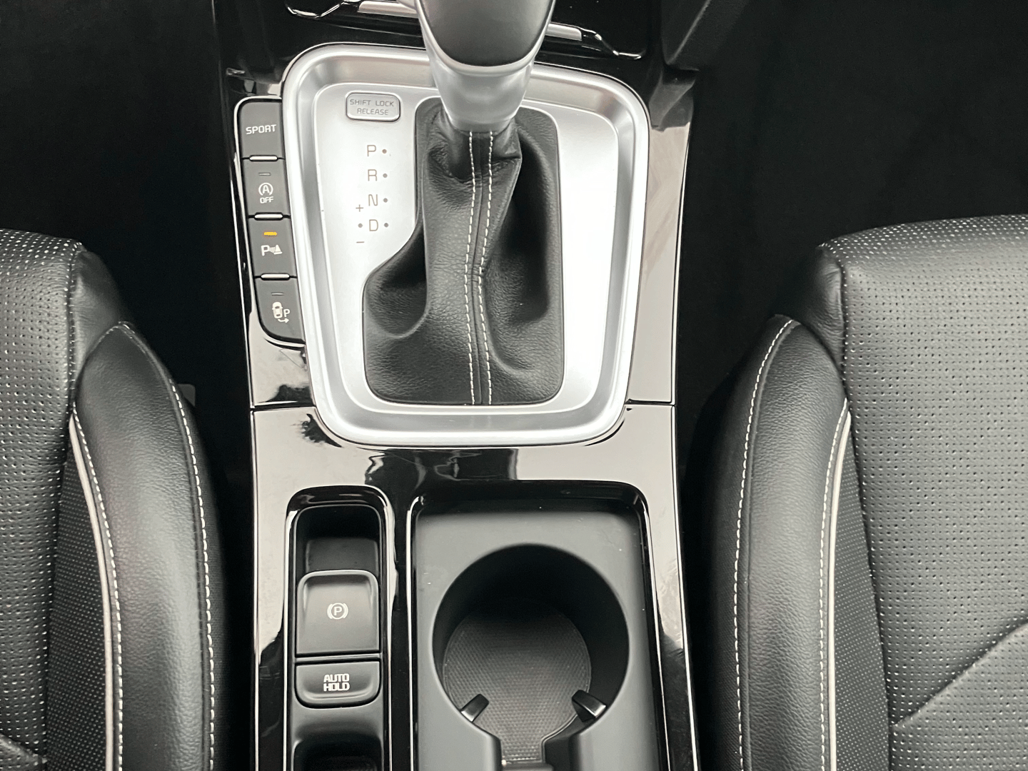 Kia ceed SW 1,6 CRDi SCR ISG GT-Line DCT Aut. | Bild 13 von 18