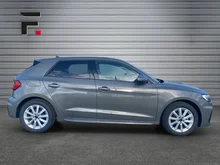 Thumbnail-Foto von Fahrzeug