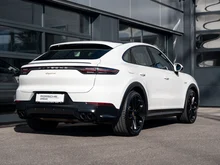 Porsche Cayenne E-Hybrid Coupé in weiß ab 08/2019