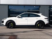 Porsche Cayenne E-Hybrid Coupé in weiß ab 08/2019