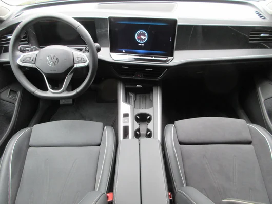 Bild eines Passat Variant Business eHybrid 150kW