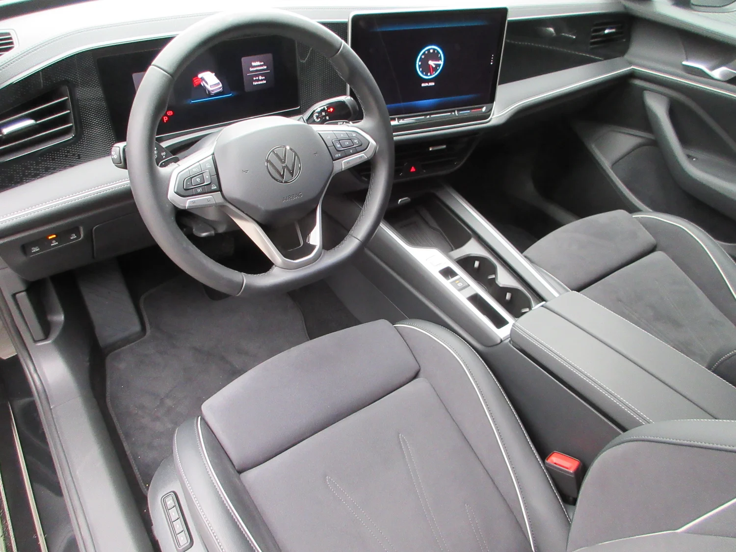 Bild eines Passat Variant Business eHybrid 150kW