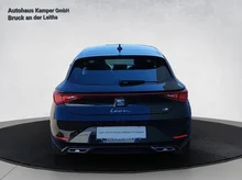 SEAT Leon FR Edition 1.5 TSI 115 PS in Nacht-Schwarz Metallic
