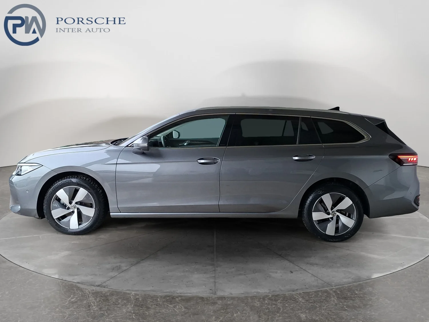 Bild eines VW Passat Variant Business TDI DSG
