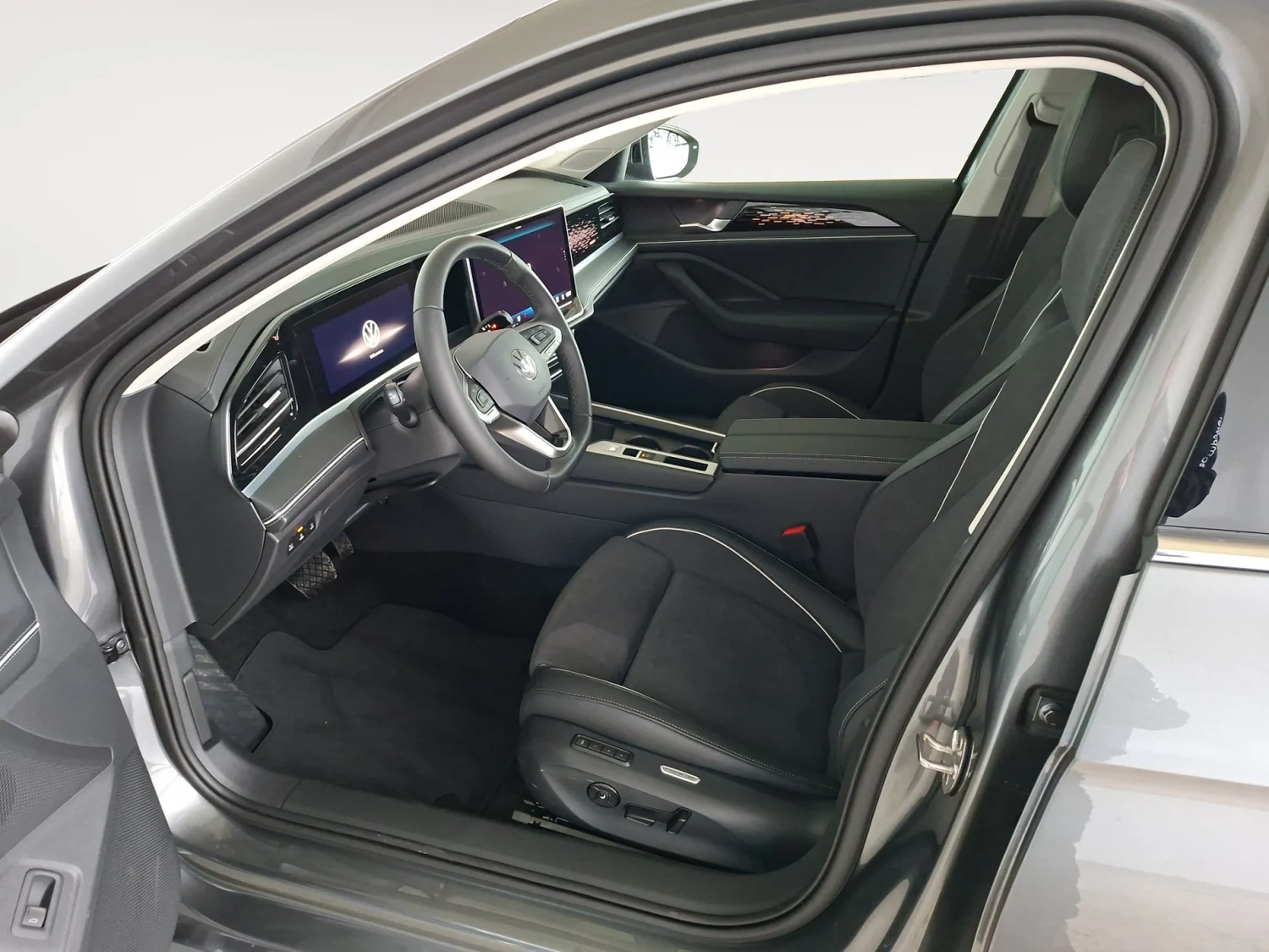 Bild eines VW Passat Variant Business TDI DSG