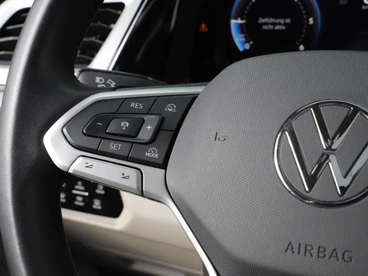 Bild eines VW Multivan Business ÜH TDI