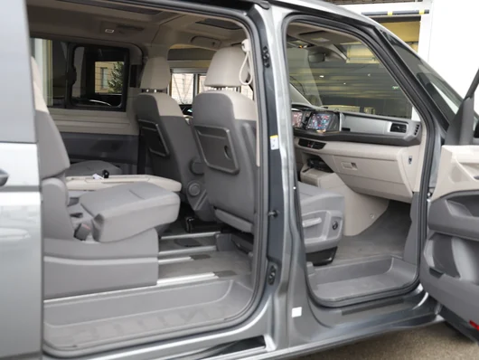 Bild eines VW Multivan Business ÜH TDI