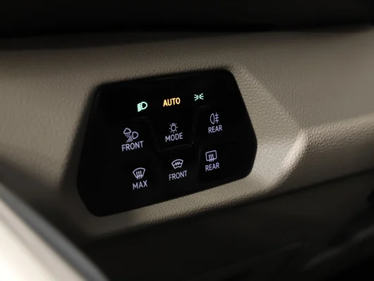 Bild eines VW Multivan Business ÜH TDI