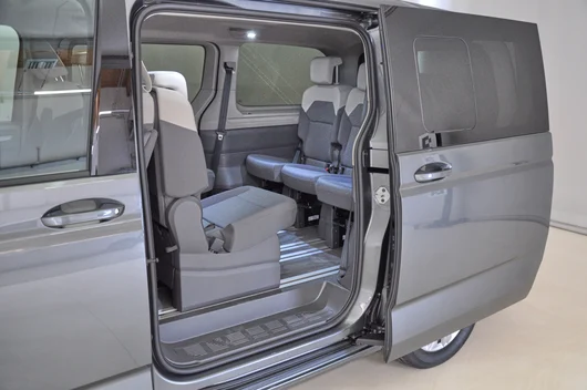 Bild eines VW Multivan Business ÜH TDI