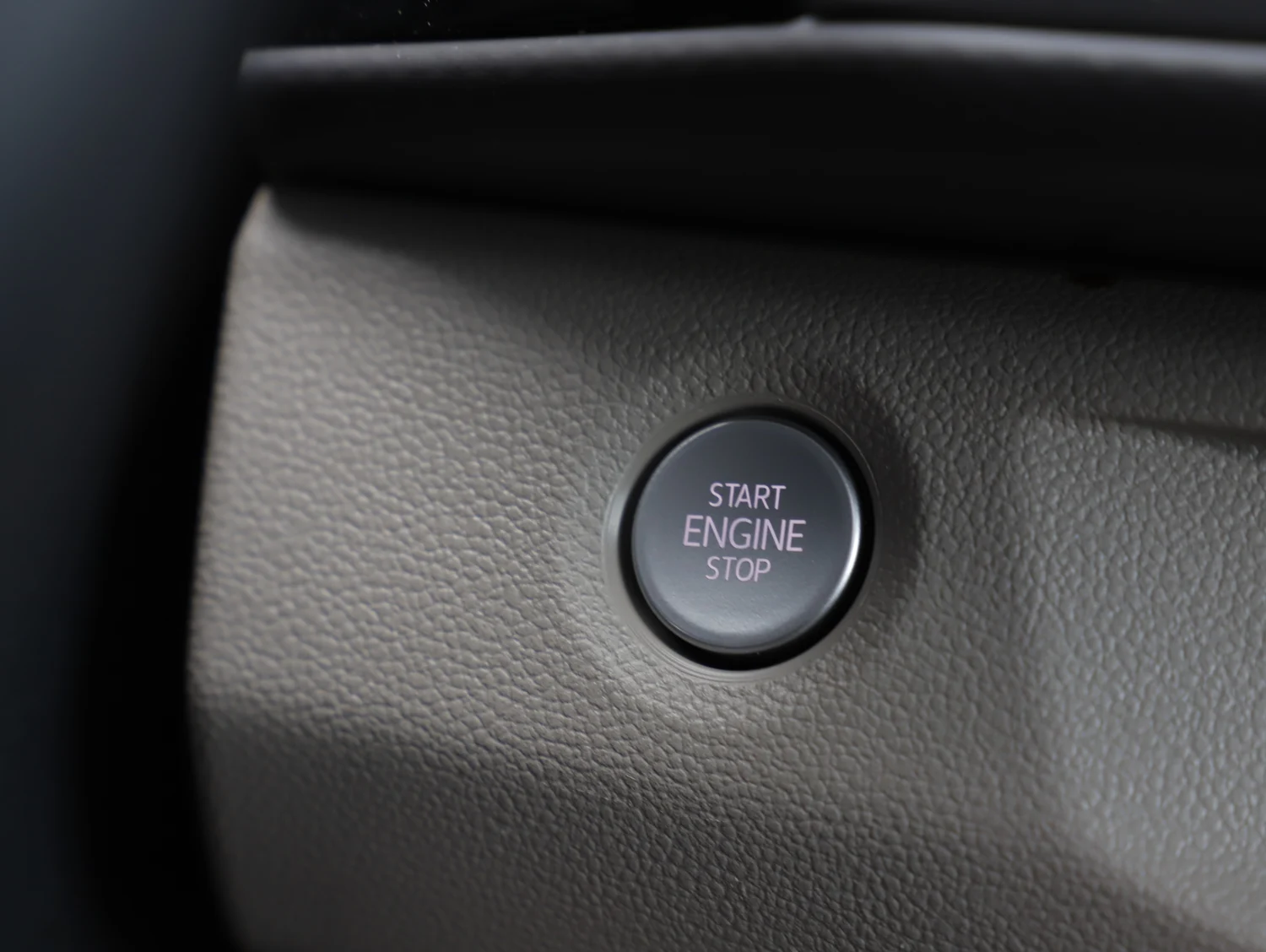 Bild eines VW Multivan Business ÜH TDI