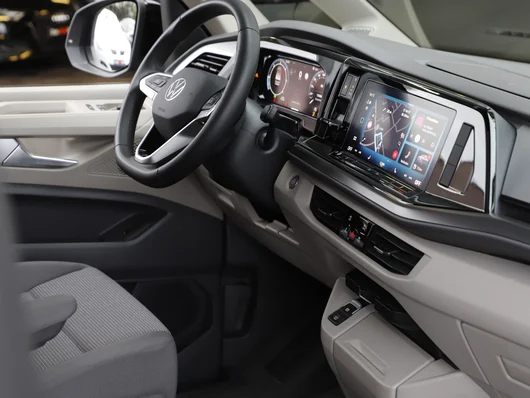 Bild eines VW Multivan Business ÜH TDI