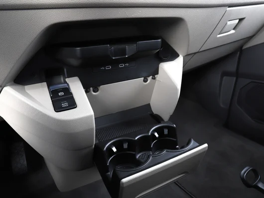 Bild eines VW Multivan Business ÜH TDI