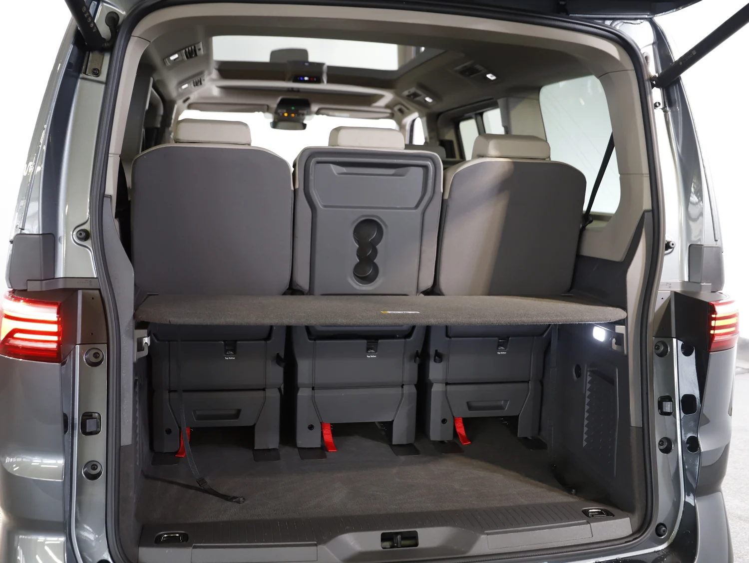 Bild eines VW Multivan Business ÜH TDI