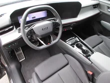 Audi Q3 TDI 110 kW in Daytonagrau Perleffekt