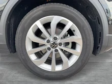 VW T-Roc Friends TSI DSG in Grenadillschwarz Metallic
