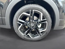 VW T-Cross Sport TSI DSG in Deep Black Perleffekt