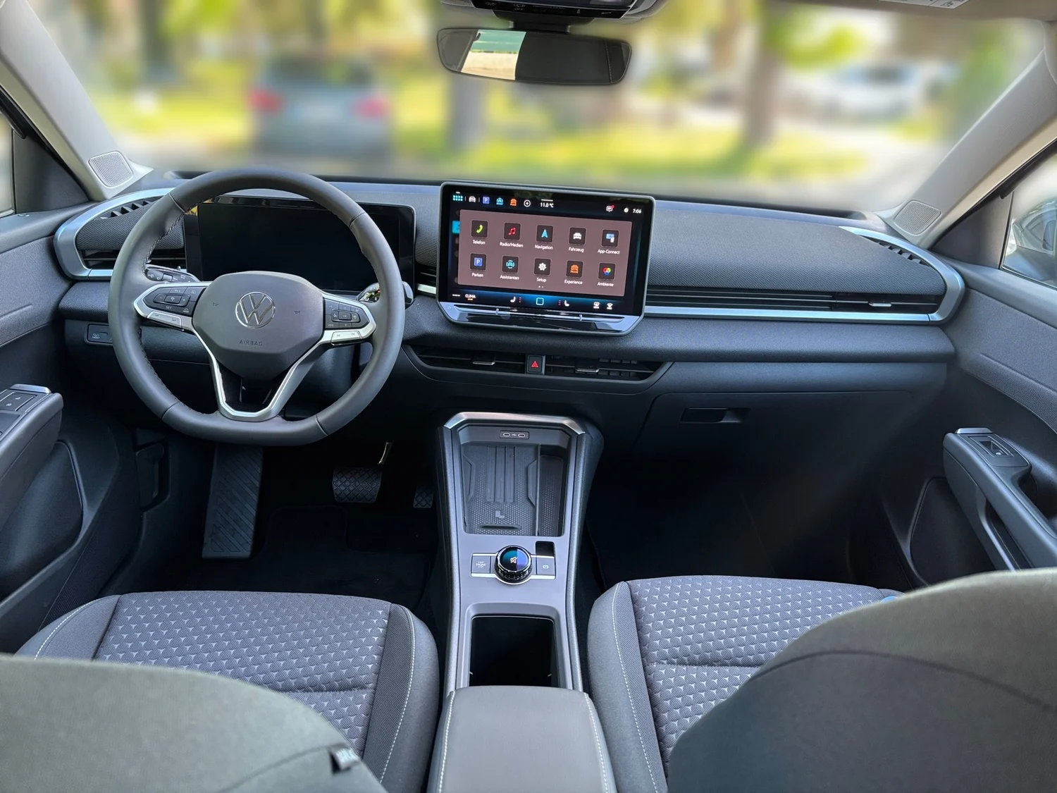 Bild eines VW T-Roc Life eTSI DSG