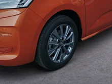 Thumbnail-Foto von Fahrzeug