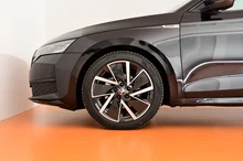 Thumbnail-Foto von Fahrzeug