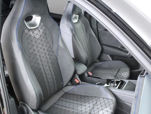 Bild eines Tayron R-Line TDI 4MOTION DSG