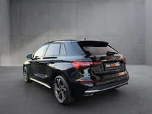 Audi A3 Sportback 30 TFSI in Brillantschwarz