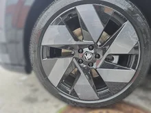 Škoda Peaq Sportline 90x in Graphit-Grau Metallic