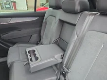 Škoda Peaq Sportline 90x in Graphit-Grau Metallic