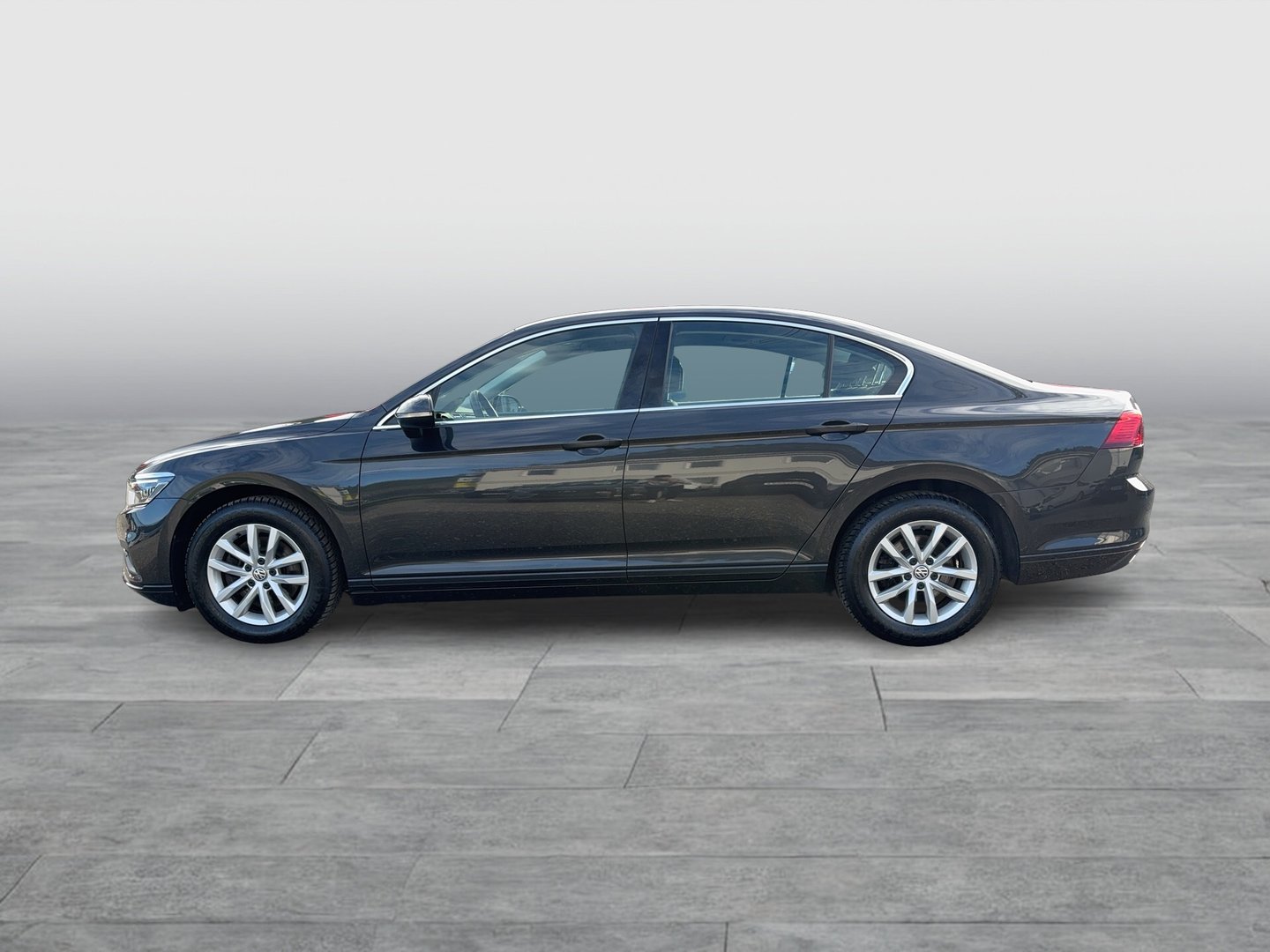 VW Passat Business TDI | Bild 2 von 23