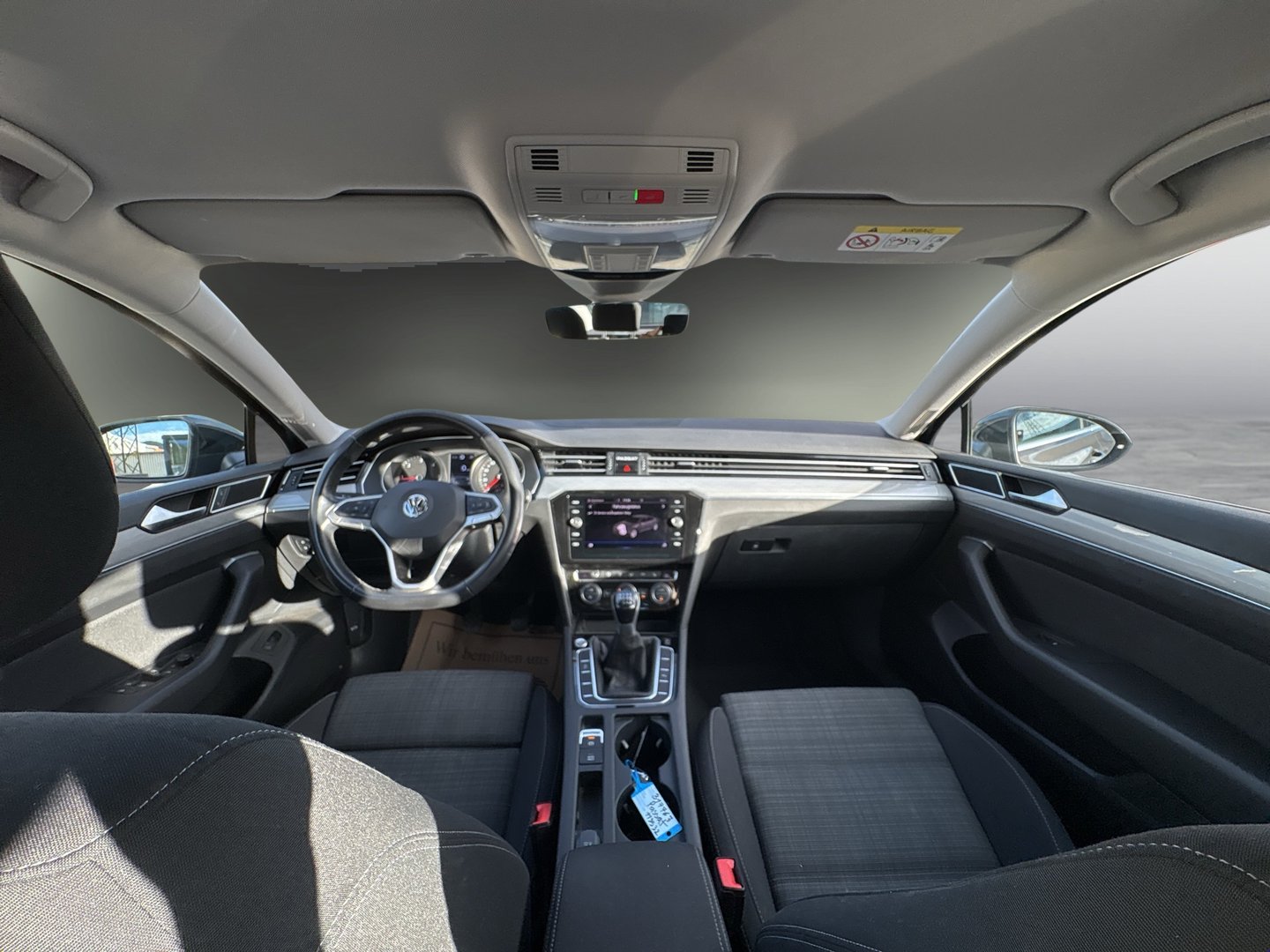 VW Passat Business TDI | Bild 10 von 23