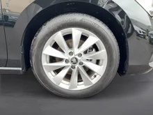 Škoda Superb Combi Selection TDI DSG in Ebony-Schwarz Metallic