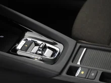 Škoda Octavia Combi 4x4 SCOUT TDI DSG in LAVA-BLAU METALLIC