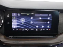 Škoda Octavia Combi 4x4 SCOUT TDI DSG in LAVA-BLAU METALLIC