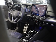 VW Golf Sport mHEV TSI DSG in Grenadillschwarz Metallic