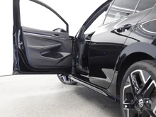 VW Golf Sport mHEV TSI DSG in Grenadillschwarz Metallic