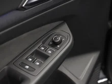VW Golf Sport mHEV TSI DSG in Grenadillschwarz Metallic