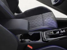 VW Golf Sport mHEV TSI DSG in Grenadillschwarz Metallic