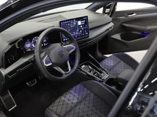 VW Golf Sport mHEV TSI DSG in Grenadillschwarz Metallic