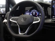 VW Golf Sport mHEV TSI DSG in Grenadillschwarz Metallic