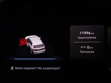 VW Golf Sport mHEV TSI DSG in Grenadillschwarz Metallic