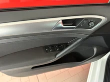 VW Golf Comfortline TSI in weiss