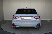 Thumbnail-Foto von Fahrzeug