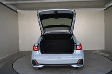 Thumbnail-Foto von Fahrzeug