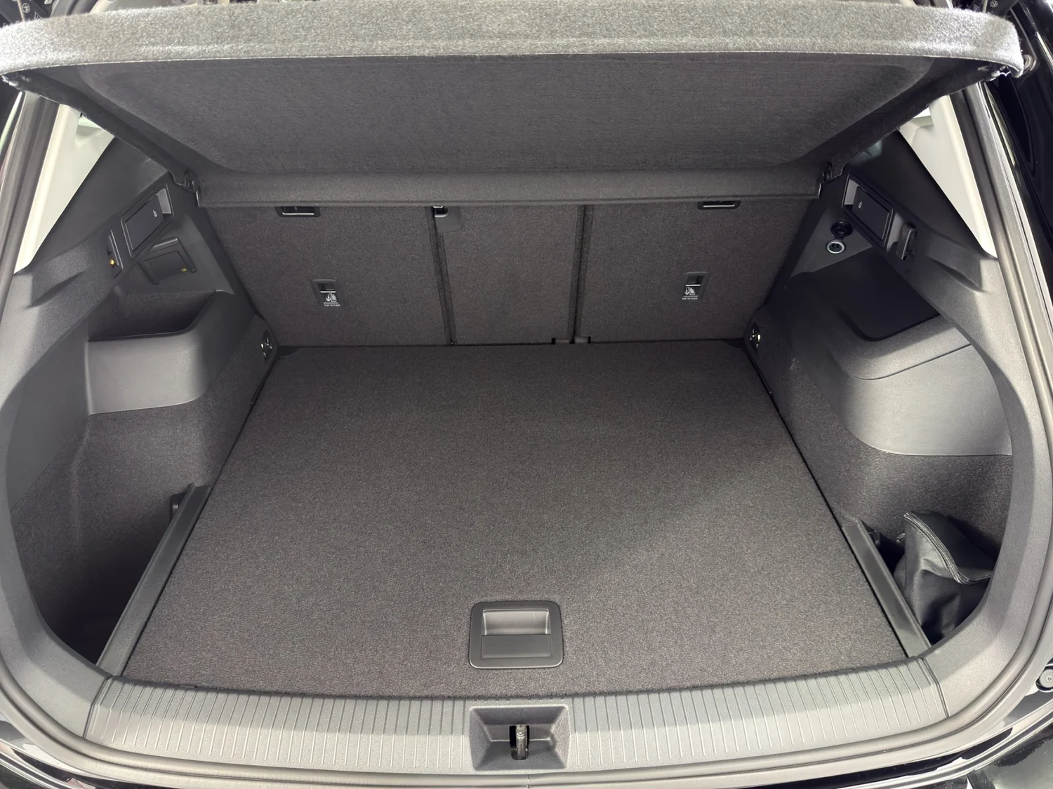 Bild eines VW Tiguan Friends TDI 4MOTION DSG
